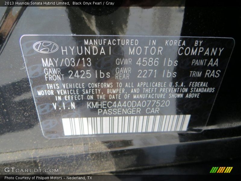 Black Onyx Pearl / Gray 2013 Hyundai Sonata Hybrid Limited