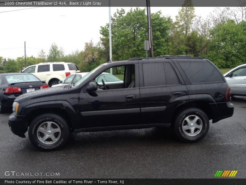 Black / Light Gray 2005 Chevrolet TrailBlazer LS 4x4