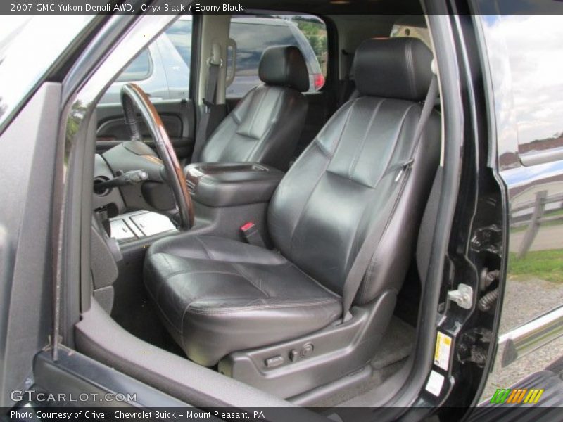 Front Seat of 2007 Yukon Denali AWD