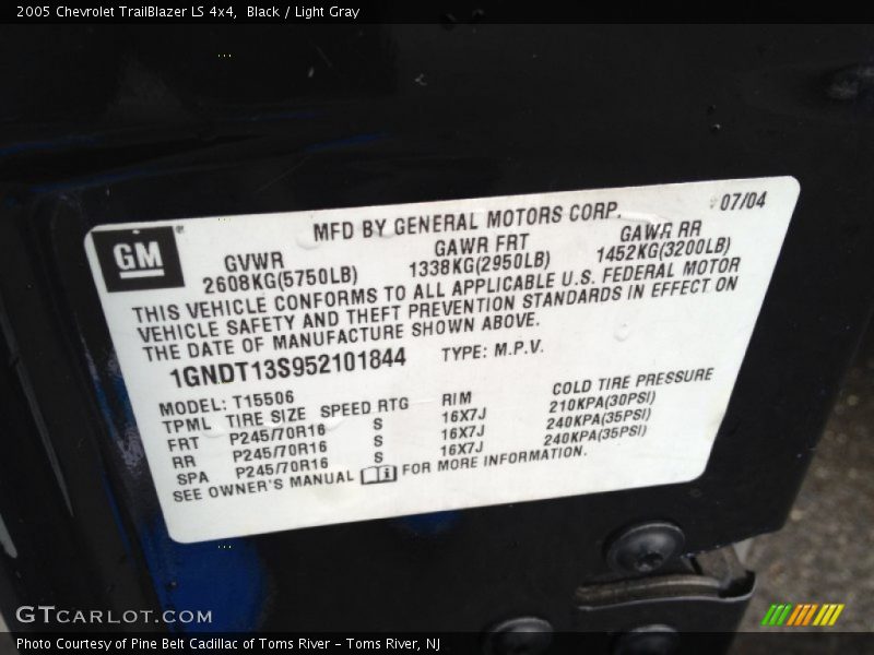 Black / Light Gray 2005 Chevrolet TrailBlazer LS 4x4