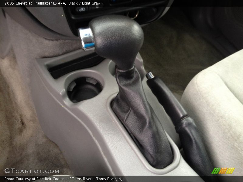 Black / Light Gray 2005 Chevrolet TrailBlazer LS 4x4