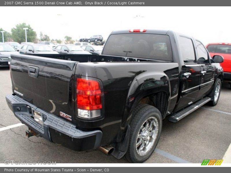 Onyx Black / Cocoa/Light Cashmere 2007 GMC Sierra 1500 Denali Crew Cab AWD