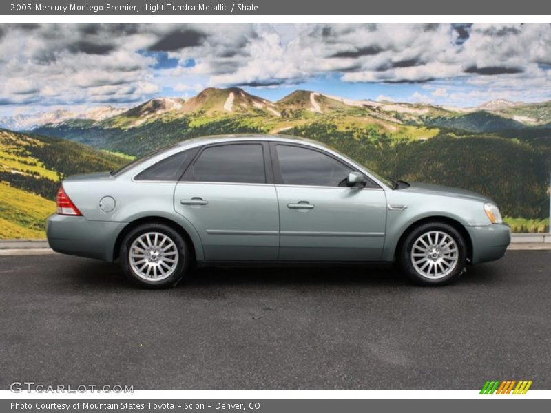  2005 Montego Premier Light Tundra Metallic