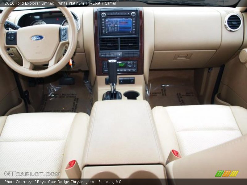 Dashboard of 2010 Explorer Limited