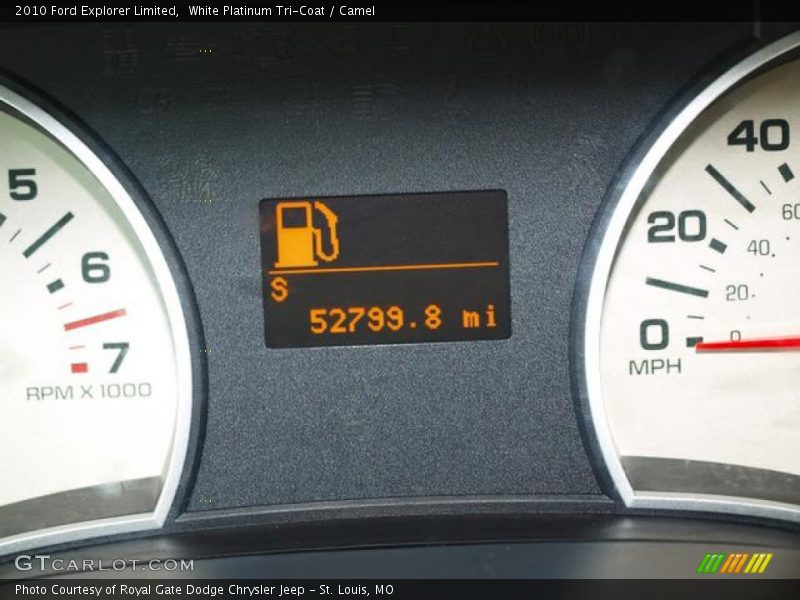 White Platinum Tri-Coat / Camel 2010 Ford Explorer Limited