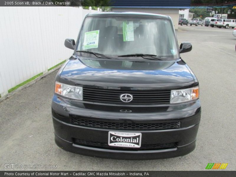 Black / Dark Charcoal 2005 Scion xB