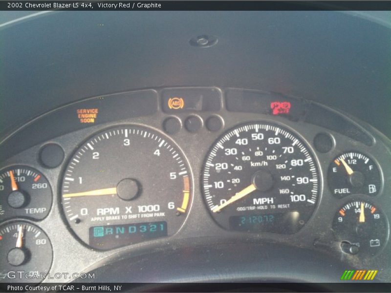 Victory Red / Graphite 2002 Chevrolet Blazer LS 4x4