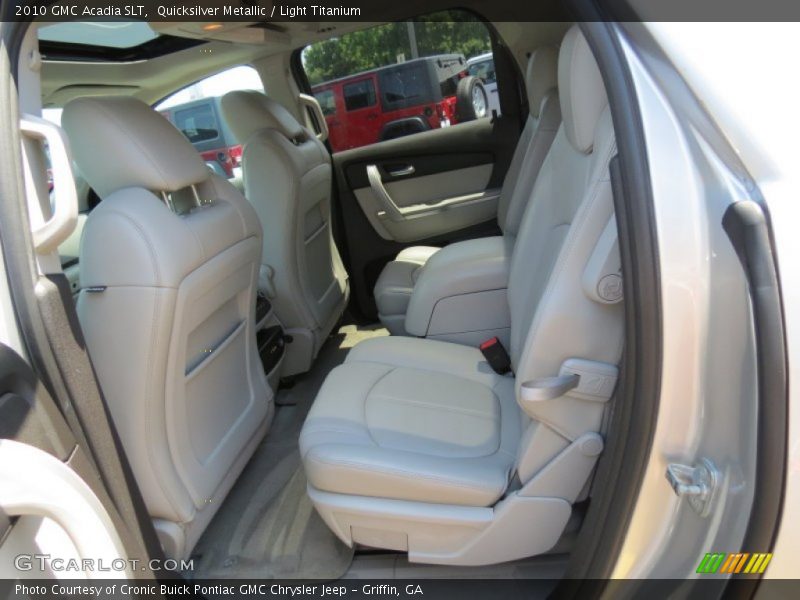 Quicksilver Metallic / Light Titanium 2010 GMC Acadia SLT