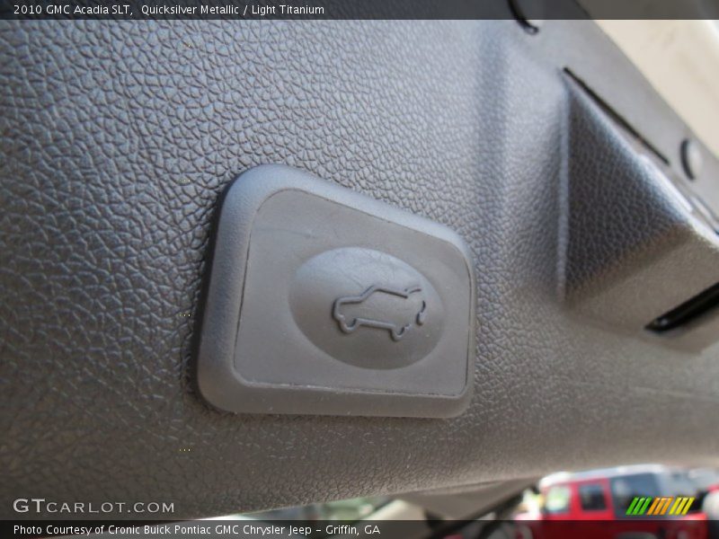 Quicksilver Metallic / Light Titanium 2010 GMC Acadia SLT