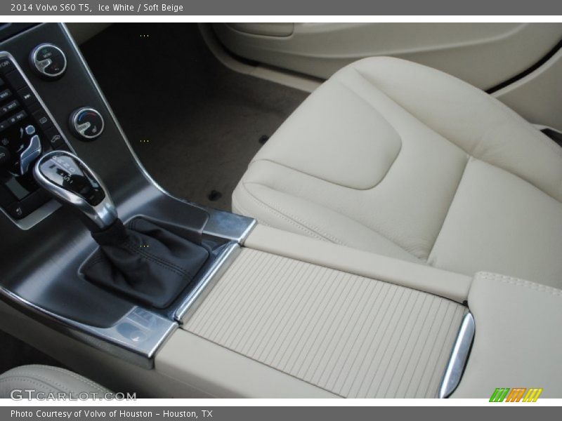 Ice White / Soft Beige 2014 Volvo S60 T5