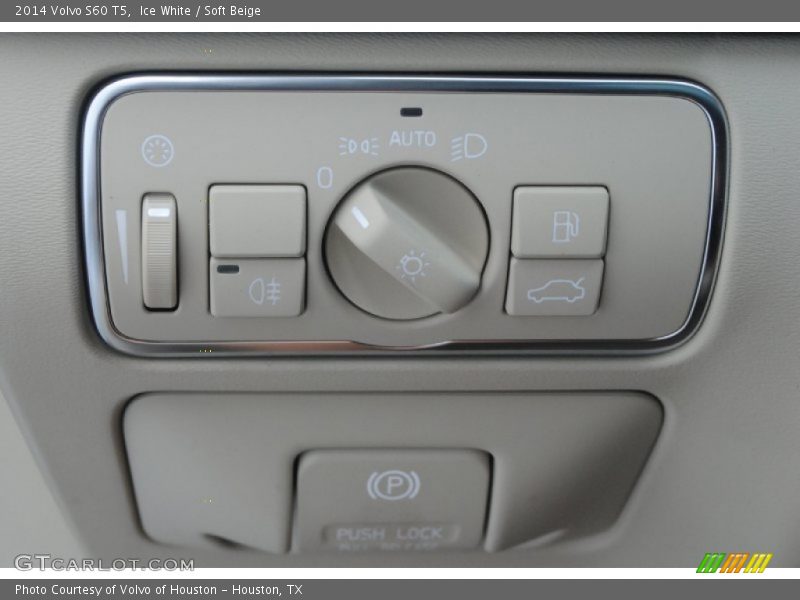 Ice White / Soft Beige 2014 Volvo S60 T5