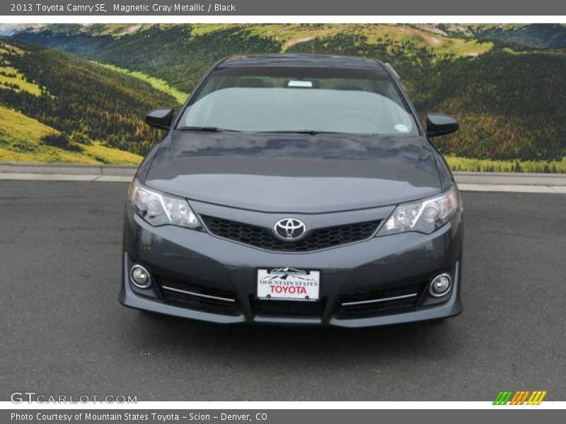 Magnetic Gray Metallic / Black 2013 Toyota Camry SE