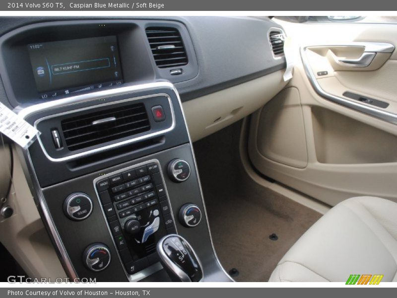 Caspian Blue Metallic / Soft Beige 2014 Volvo S60 T5