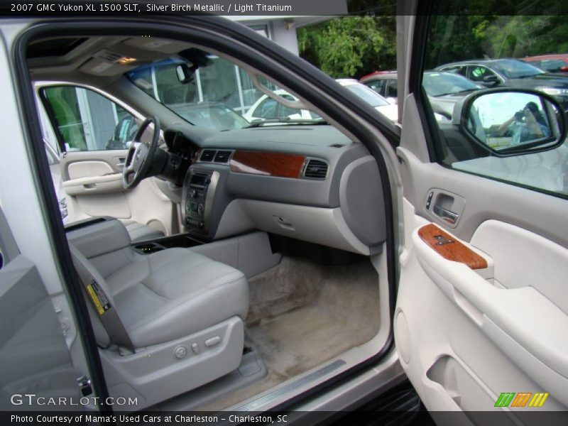 Silver Birch Metallic / Light Titanium 2007 GMC Yukon XL 1500 SLT