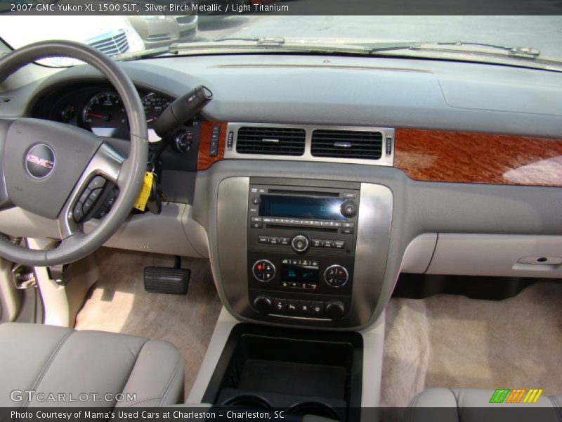Silver Birch Metallic / Light Titanium 2007 GMC Yukon XL 1500 SLT