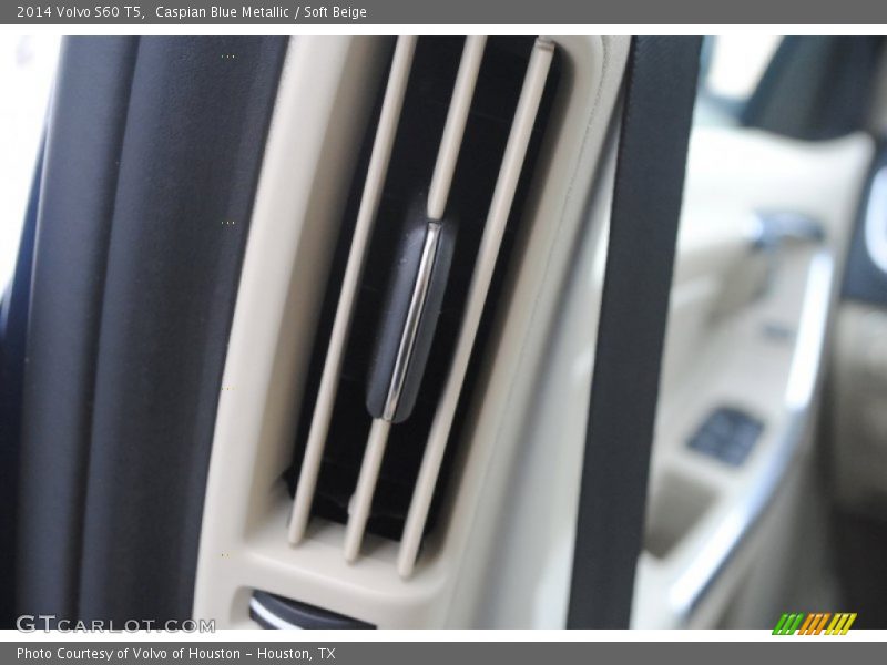 Caspian Blue Metallic / Soft Beige 2014 Volvo S60 T5