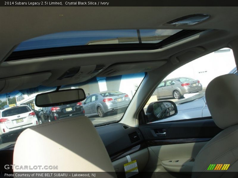 Crystal Black Silica / Ivory 2014 Subaru Legacy 2.5i Limited