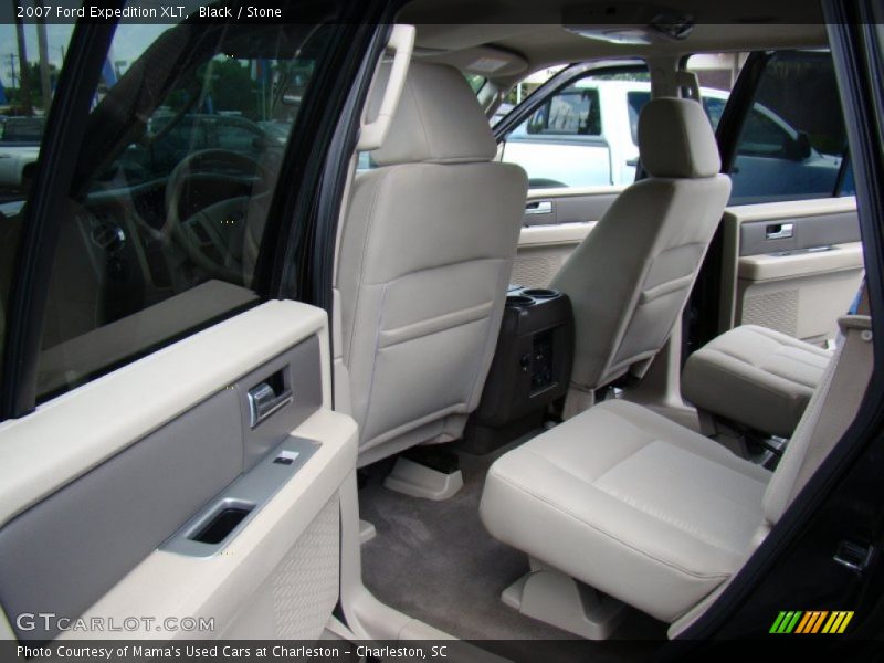 Black / Stone 2007 Ford Expedition XLT