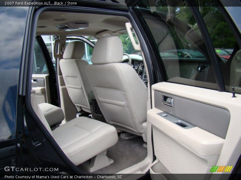 Black / Stone 2007 Ford Expedition XLT