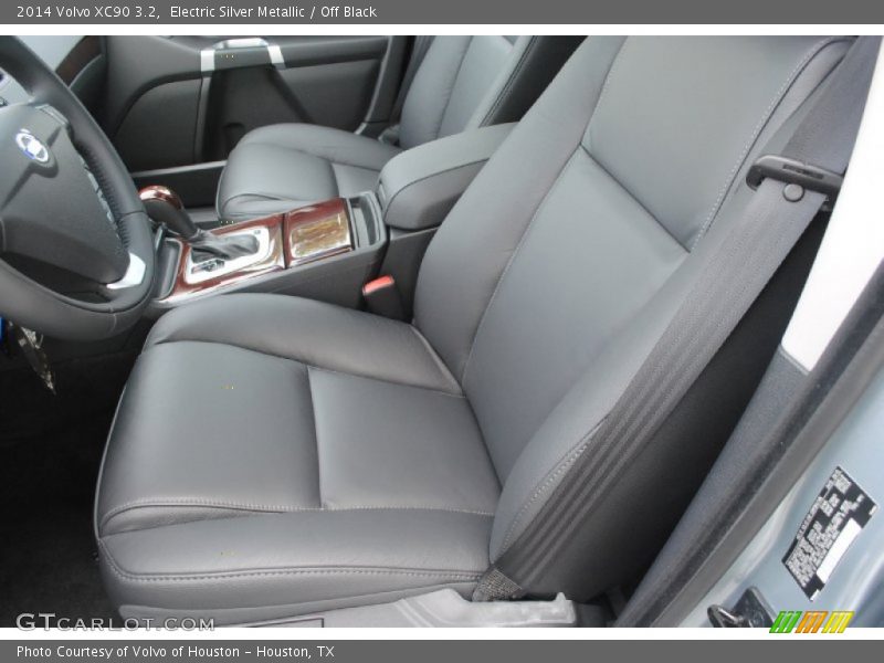 Front Seat of 2014 XC90 3.2