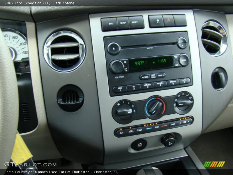 Black / Stone 2007 Ford Expedition XLT