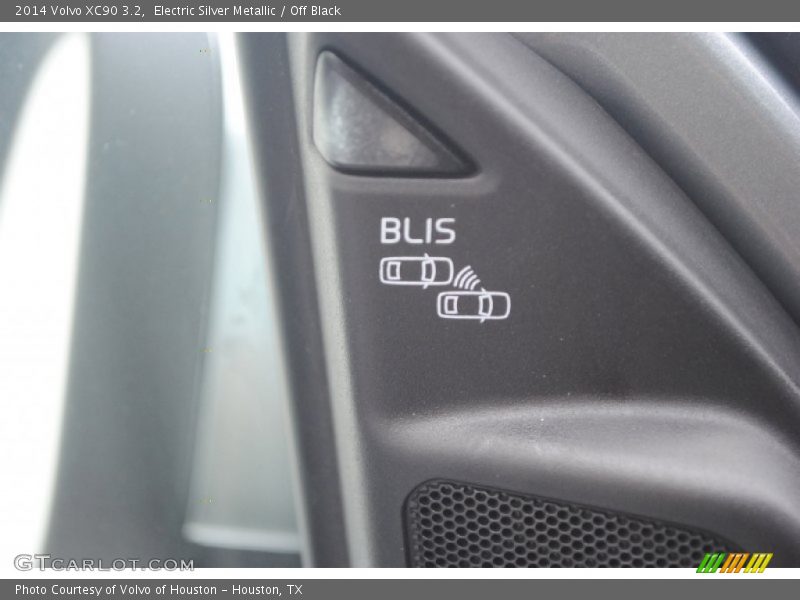 Electric Silver Metallic / Off Black 2014 Volvo XC90 3.2