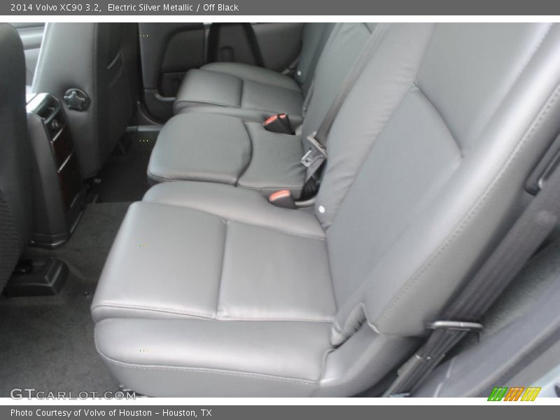 Electric Silver Metallic / Off Black 2014 Volvo XC90 3.2
