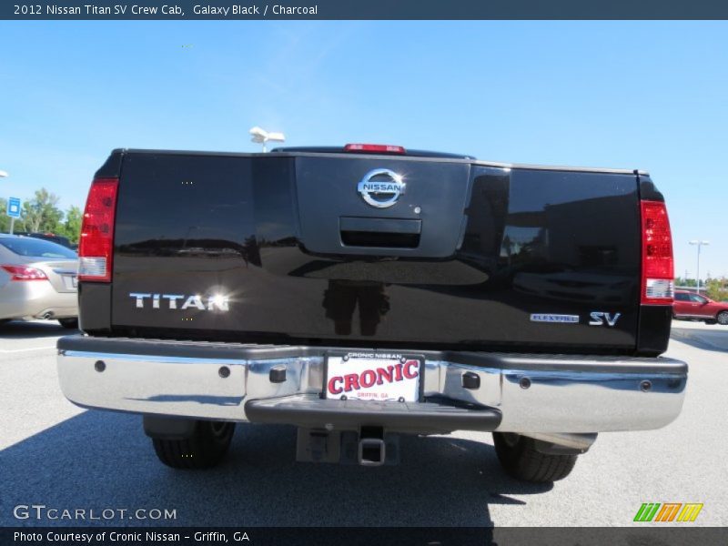 Galaxy Black / Charcoal 2012 Nissan Titan SV Crew Cab