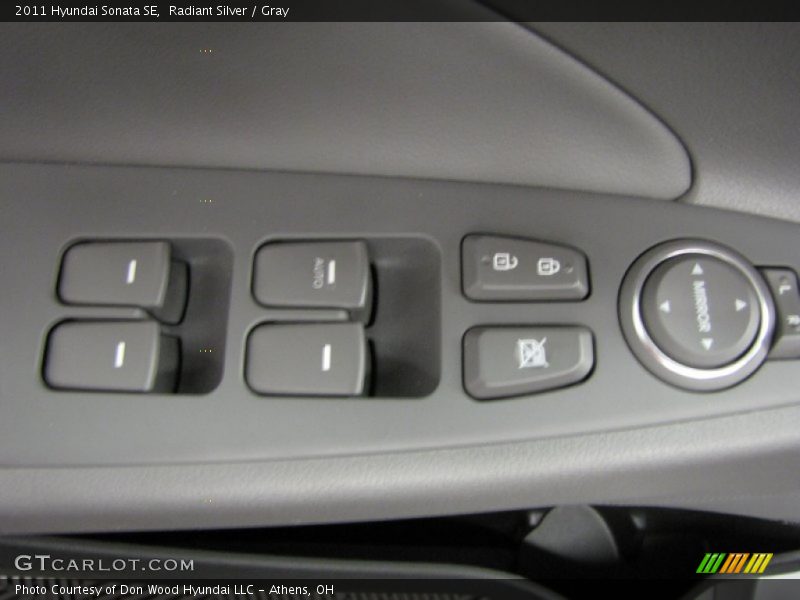 Radiant Silver / Gray 2011 Hyundai Sonata SE