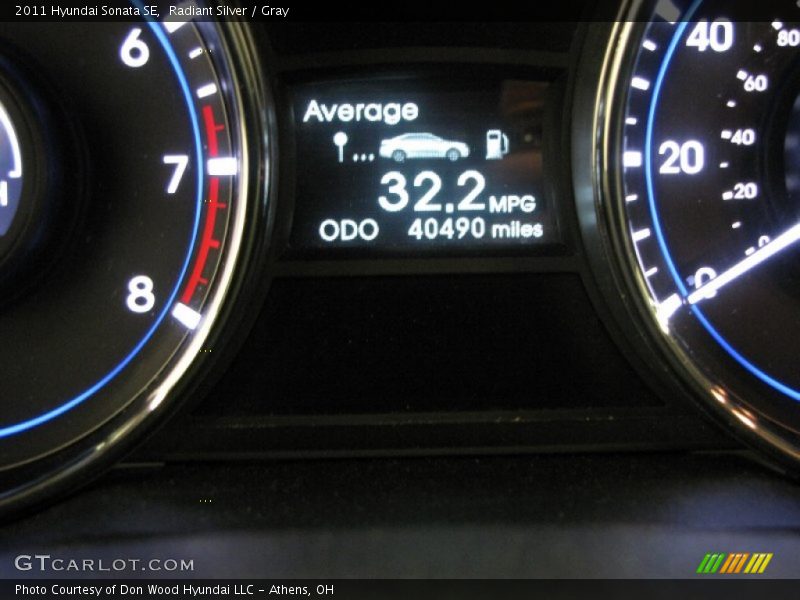 Radiant Silver / Gray 2011 Hyundai Sonata SE