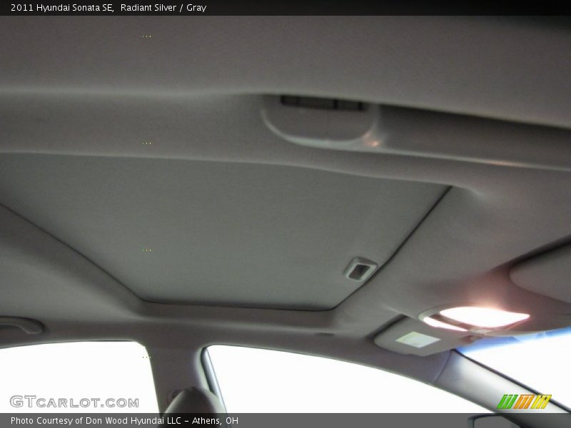 Radiant Silver / Gray 2011 Hyundai Sonata SE