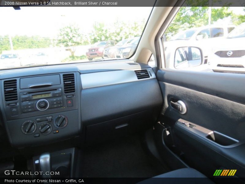 Brilliant Silver / Charcoal 2008 Nissan Versa 1.8 SL Hatchback