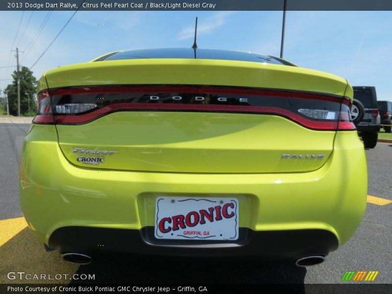 Citrus Peel Pearl Coat / Black/Light Diesel Gray 2013 Dodge Dart Rallye
