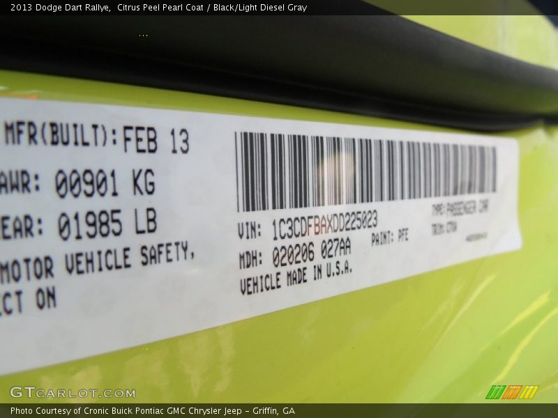 Citrus Peel Pearl Coat / Black/Light Diesel Gray 2013 Dodge Dart Rallye