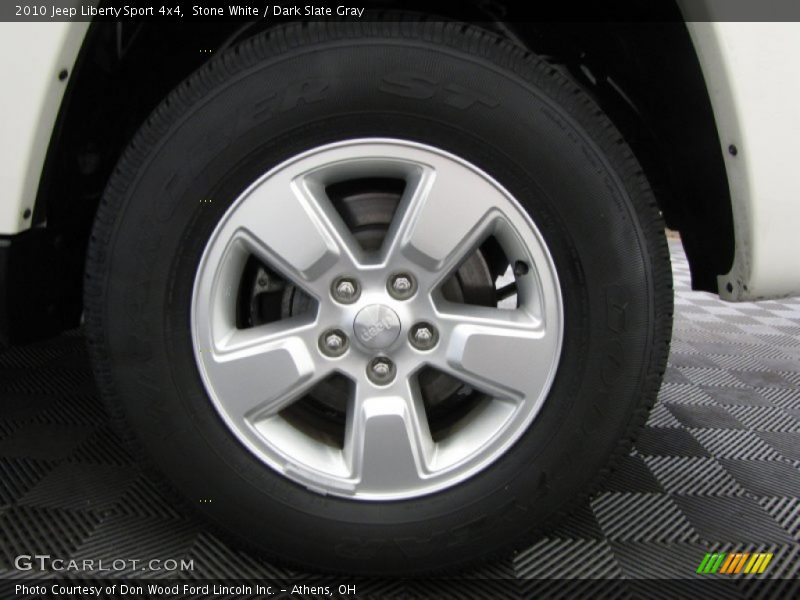 Stone White / Dark Slate Gray 2010 Jeep Liberty Sport 4x4