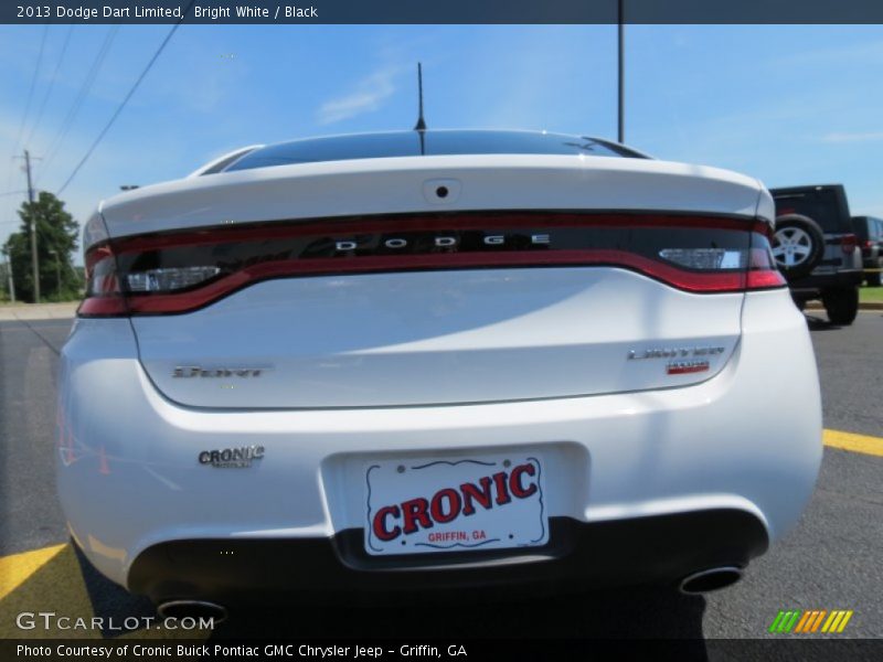 Bright White / Black 2013 Dodge Dart Limited