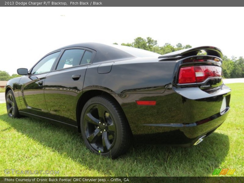 Pitch Black / Black 2013 Dodge Charger R/T Blacktop