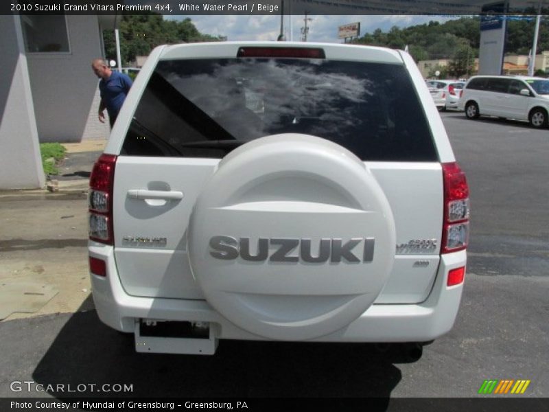White Water Pearl / Beige 2010 Suzuki Grand Vitara Premium 4x4