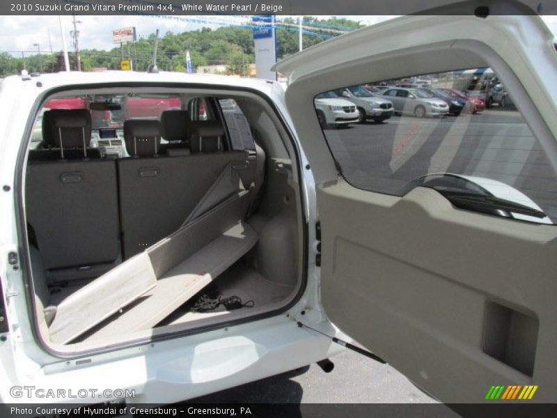 White Water Pearl / Beige 2010 Suzuki Grand Vitara Premium 4x4
