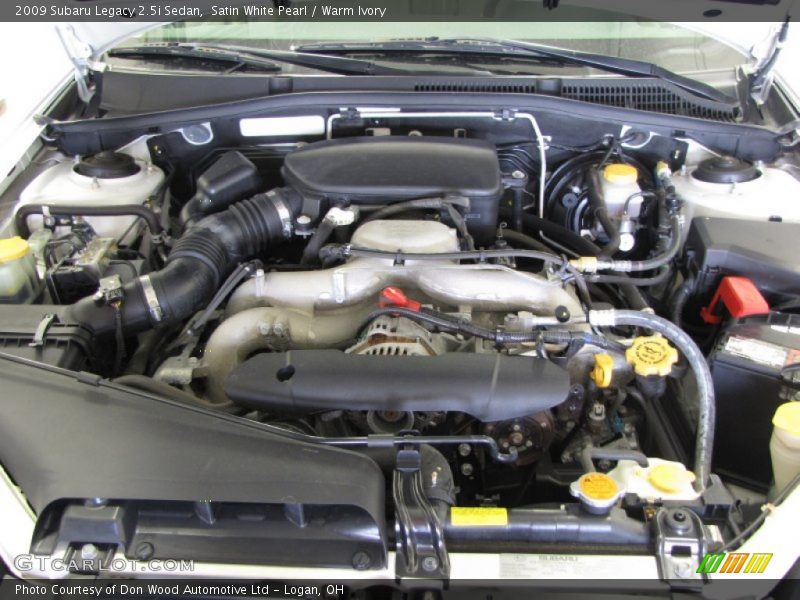 Satin White Pearl / Warm Ivory 2009 Subaru Legacy 2.5i Sedan