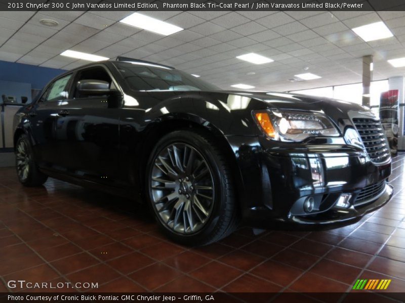 Phantom Black Tri-Coat Pearl / John Varavatos Limited Black/Pewter 2013 Chrysler 300 C John Varvatos Limited Edition