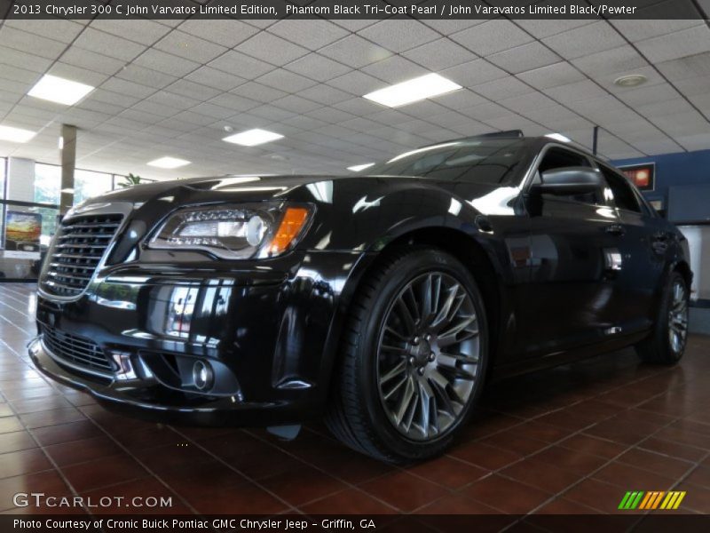 Phantom Black Tri-Coat Pearl / John Varavatos Limited Black/Pewter 2013 Chrysler 300 C John Varvatos Limited Edition