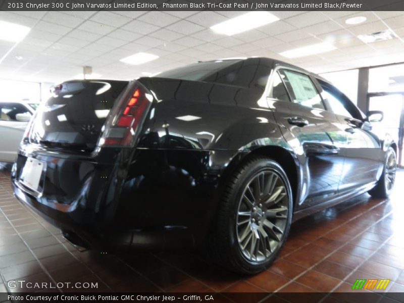 Phantom Black Tri-Coat Pearl / John Varavatos Limited Black/Pewter 2013 Chrysler 300 C John Varvatos Limited Edition