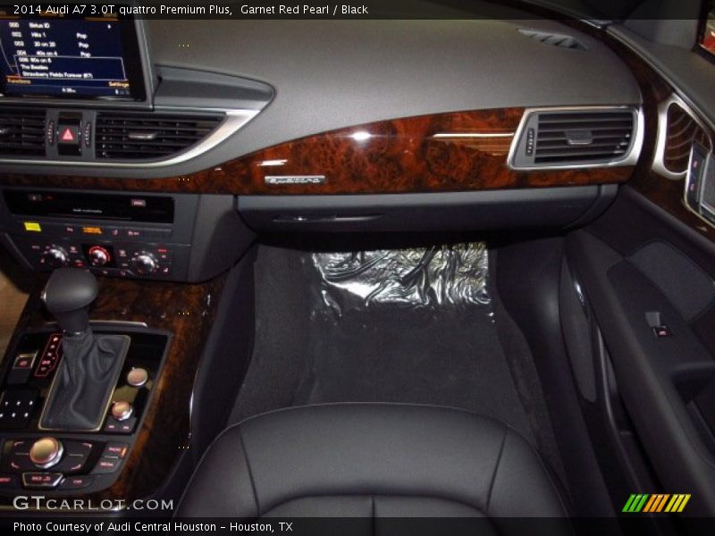Garnet Red Pearl / Black 2014 Audi A7 3.0T quattro Premium Plus