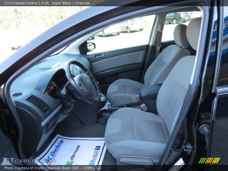 Super Black / Charcoal 2010 Nissan Sentra 2.0 SR