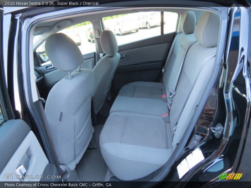 Super Black / Charcoal 2010 Nissan Sentra 2.0 SR