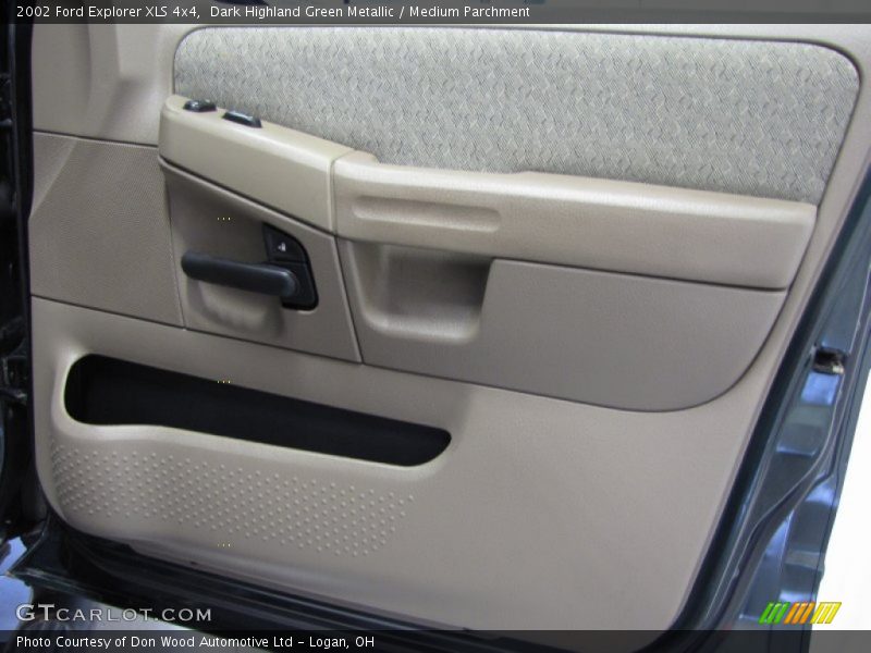 Dark Highland Green Metallic / Medium Parchment 2002 Ford Explorer XLS 4x4