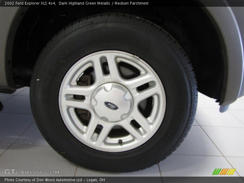 Dark Highland Green Metallic / Medium Parchment 2002 Ford Explorer XLS 4x4