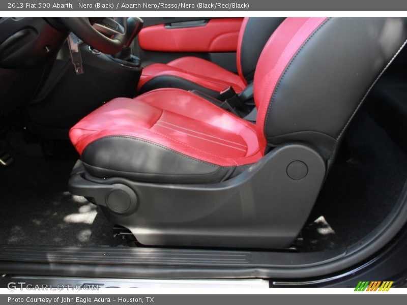 Nero (Black) / Abarth Nero/Rosso/Nero (Black/Red/Black) 2013 Fiat 500 Abarth
