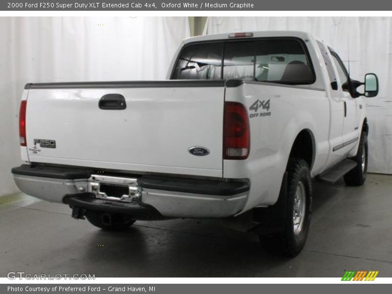 Oxford White / Medium Graphite 2000 Ford F250 Super Duty XLT Extended Cab 4x4